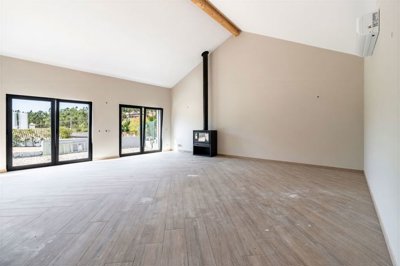1 living room (3).jpg