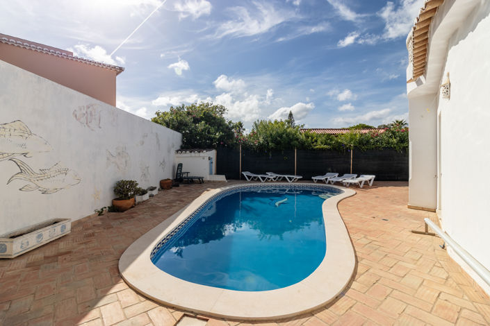 Image No.38-4 Bed Villa for sale