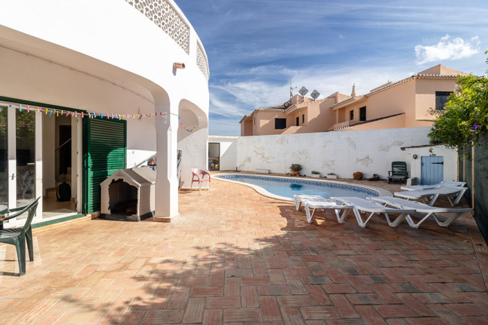 Image No.40-4 Bed Villa for sale