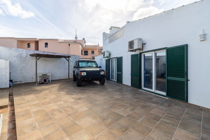 Image No.45-4 Bed Villa for sale