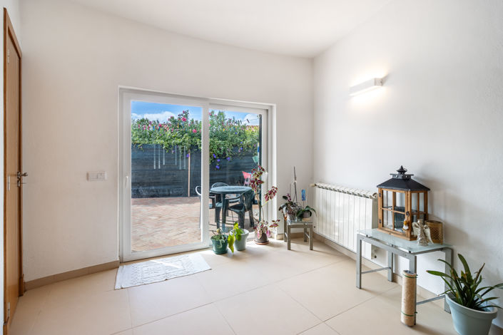 Image No.6-4 Bed Villa for sale