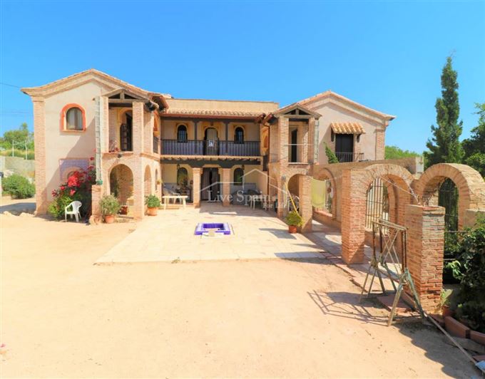 Image No.1-Propriété de pays de 5 chambres à vendre à Crevillente