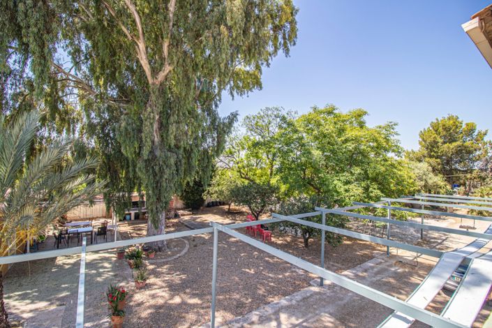 Image No.23-6 Bed Country Property for sale