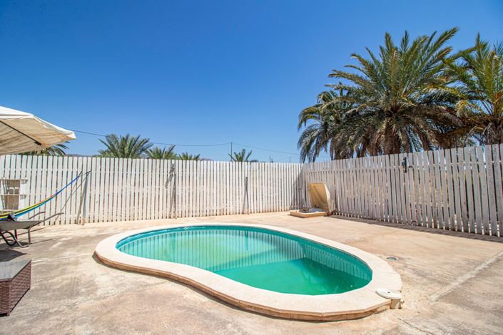 Image No.25-6 Bed Country Property for sale