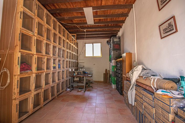 Image No.33-6 Bed Country Property for sale