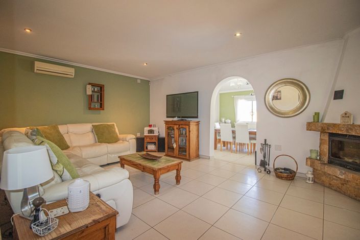 Image No.11-5 Bed Country Property for sale