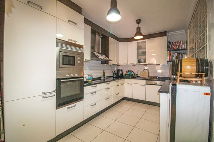 Image No.13-5 Bed Country Property for sale