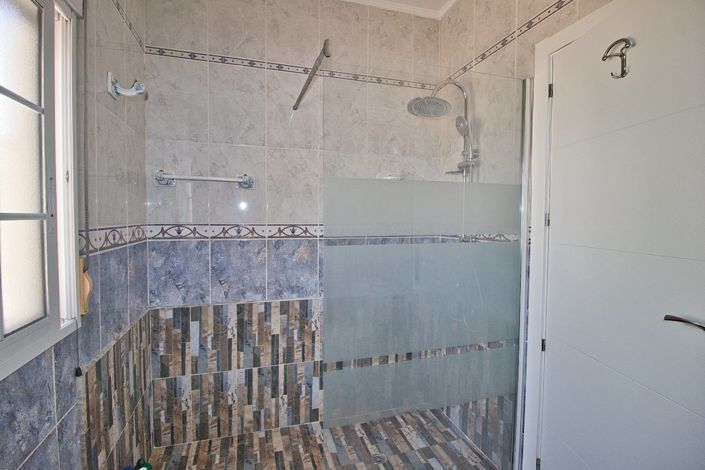 Image No.18-Propriété de pays de 5 chambres à vendre à Alicante City