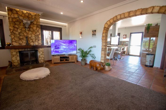 Image No.22-5 Bed Country Property for sale