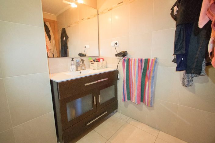 Image No.10-3 Bed Apartment for sale