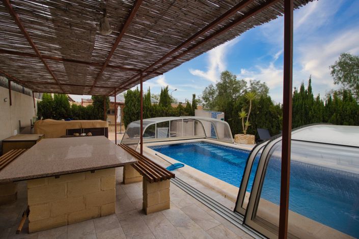 Image No.49-5 Bed Country Property for sale