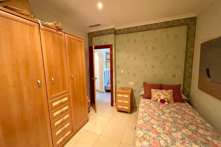 Image No.34-4 Bed Country Property for sale