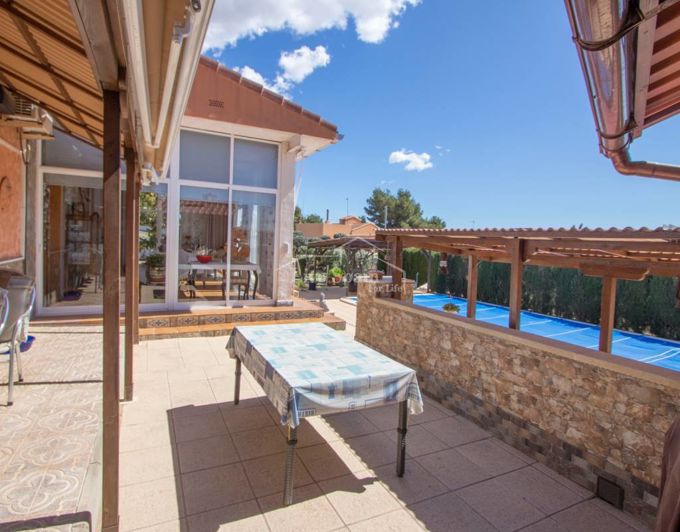 Image No.1-5 Bed Country Property for sale