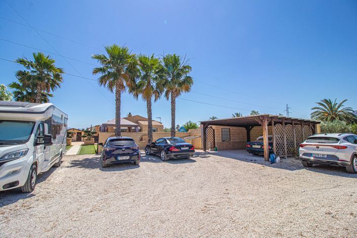 Image No.48-5 Bed Country Property for sale