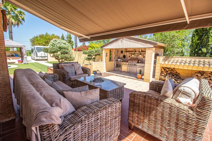 Image No.10-5 Bed Country Property for sale