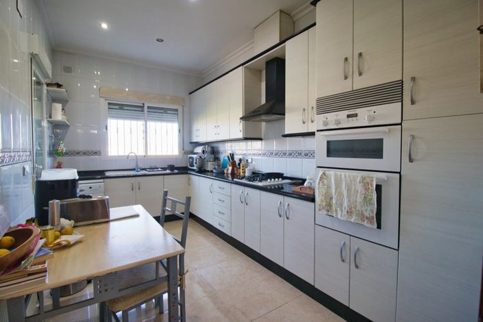 Image No.17-4 Bed Country Property for sale