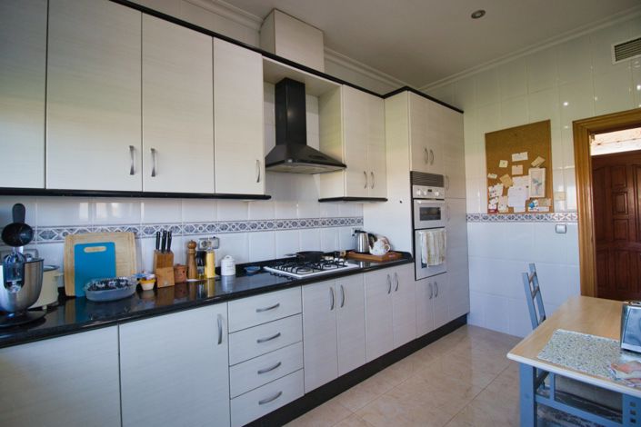 Image No.19-4 Bed Country Property for sale