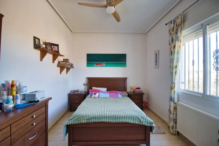 Image No.27-4 Bed Country Property for sale