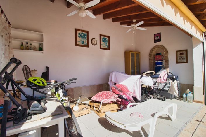 Image No.38-4 Bed Country Property for sale