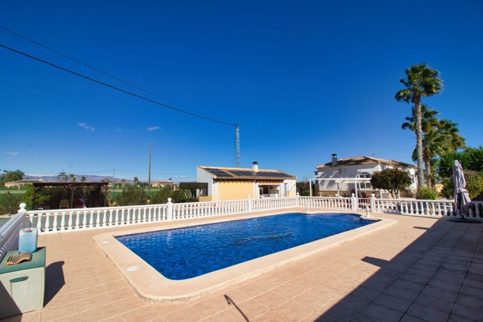 Image No.9-4 Bed Country Property for sale