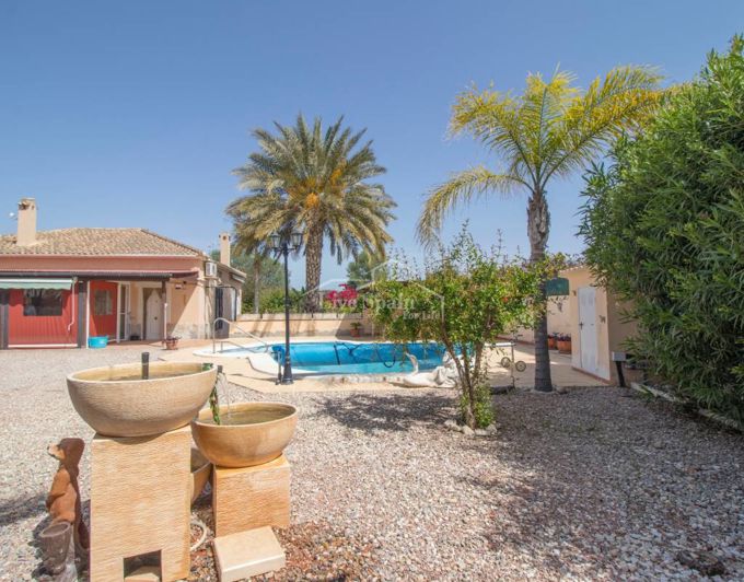 Image No.1-3 Bed Country Property for sale