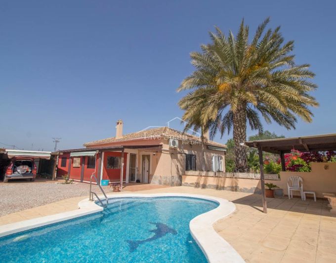 Image No.1-3 Bed Country Property for sale