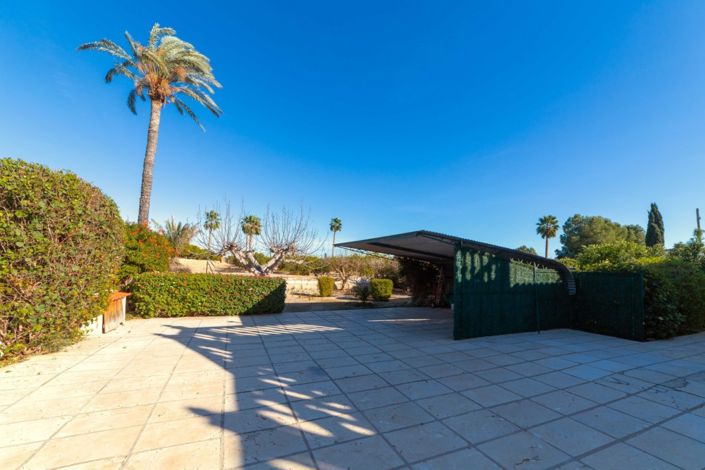 Image No.24-3 Bed Country Property for sale