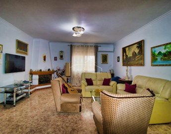 35afd0d360d141965a86e751389d05e8w1024x800
