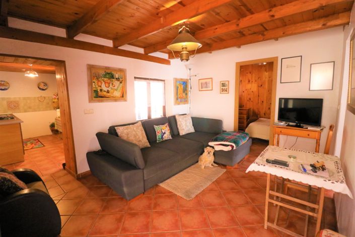 Image No.22-3 Bed Country Property for sale