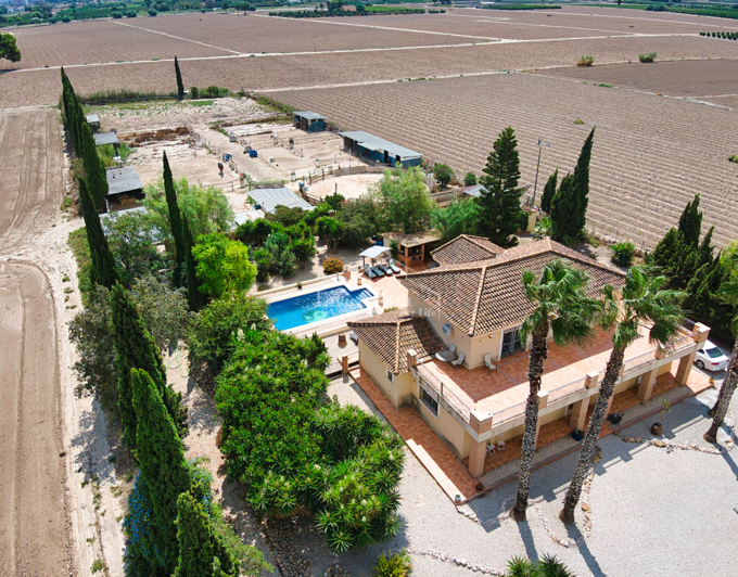 Image No.1-5 Bed Country Property for sale
