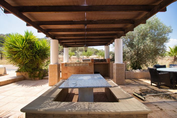 Image No.38-5 Bed Country Property for sale