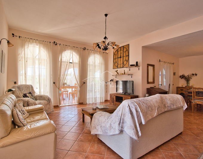 Image No.9-5 Bed Country Property for sale