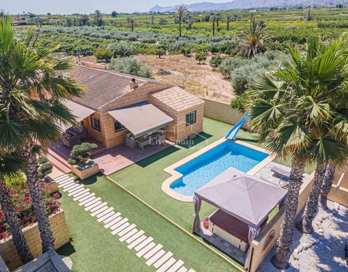 Image No.4-5 Bed Country Property for sale