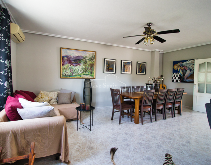 Image No.9-5 Bed Country Property for sale