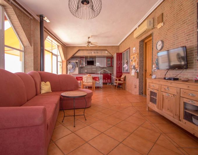 Image No.4-4 Bed Country Property for sale