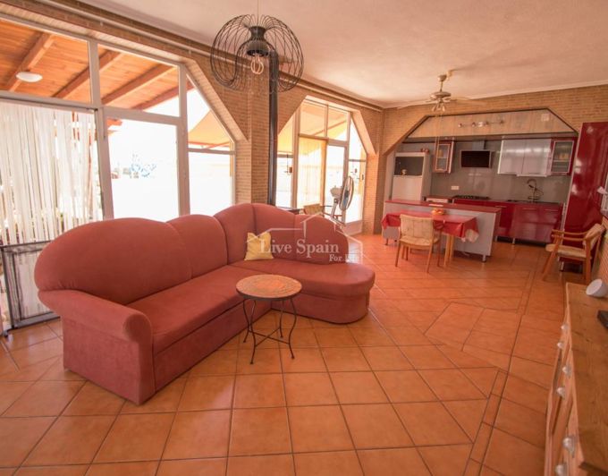 Image No.5-4 Bed Country Property for sale