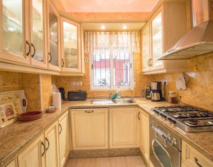 Image No.10-3 Bed Country Property for sale