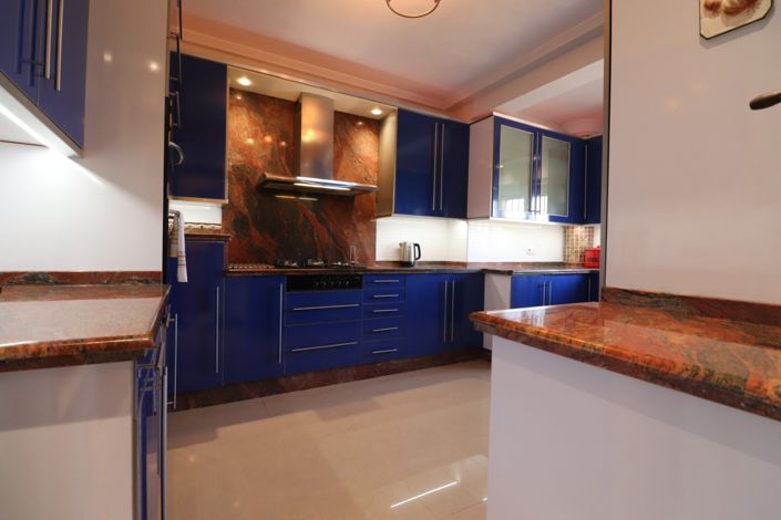 Image No.16-3 Bed Property for sale