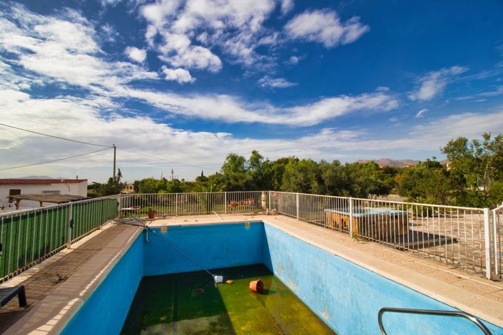 Image No.4-3 Bed Country Property for sale