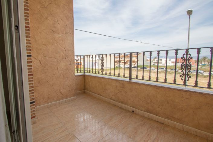 Image No.7-3 Bed Apartment for sale