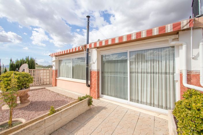 Image No.30-4 Bed Country Property for sale