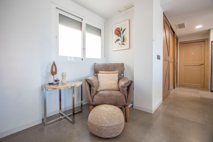 Image No.18-4 Bed Apartment for sale