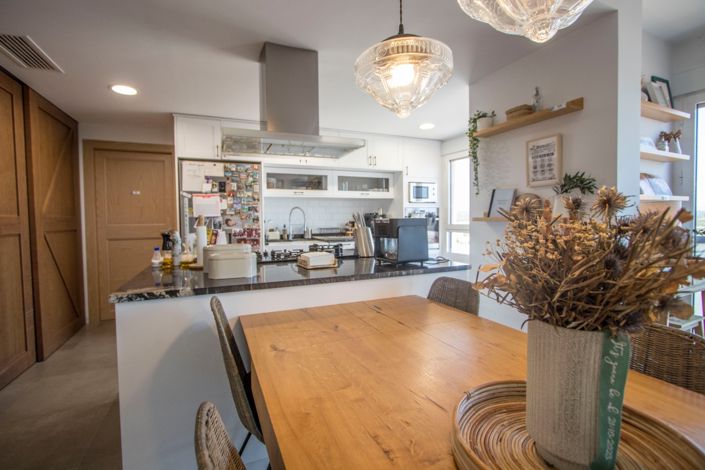 Image No.19-4 Bed Apartment for sale