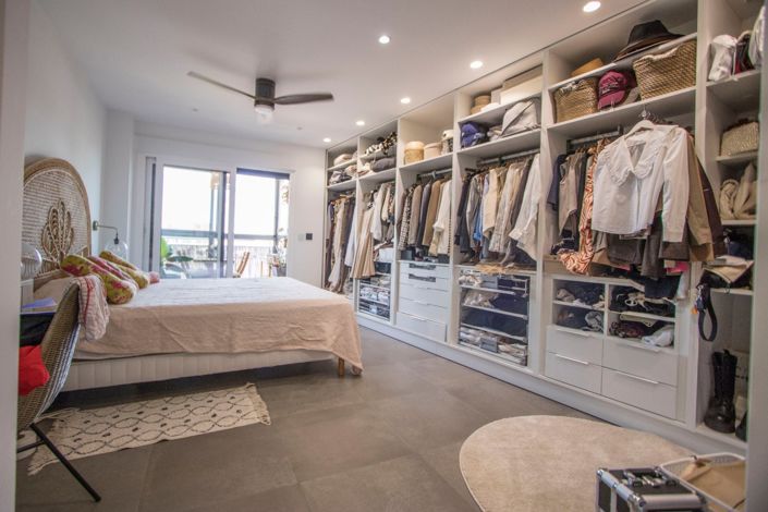 Image No.24-4 Bed Apartment for sale