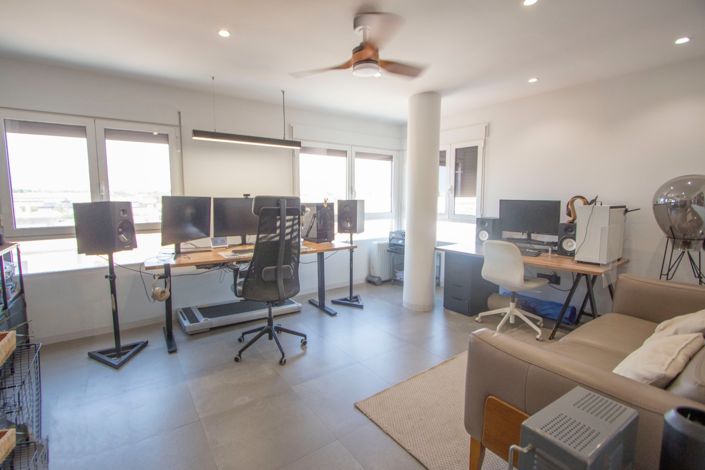 Image No.34-4 Bed Apartment for sale