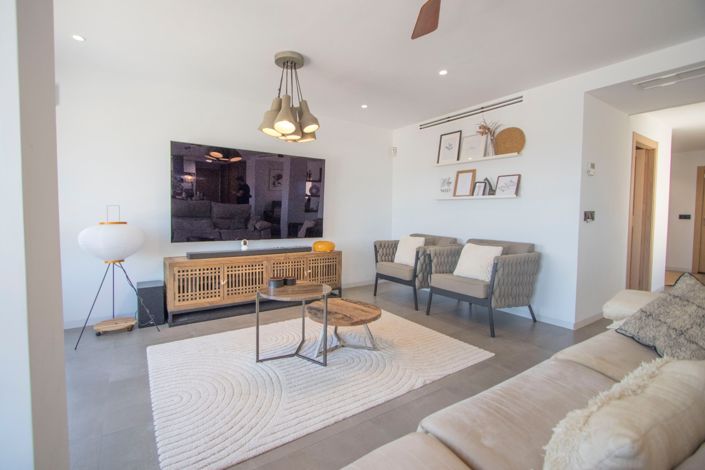 Image No.9-4 Bed Apartment for sale