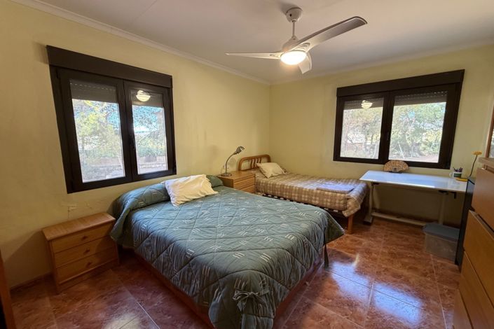 Image No.14-3 Bed Country Property for sale