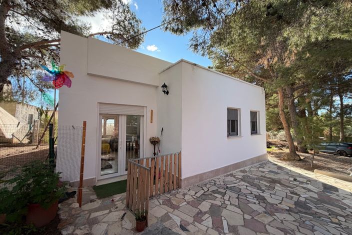 Image No.16-3 Bed Country Property for sale