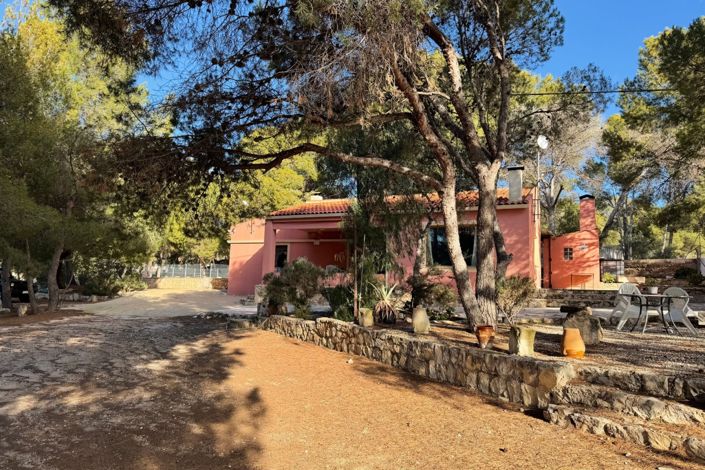 Image No.2-3 Bed Country Property for sale