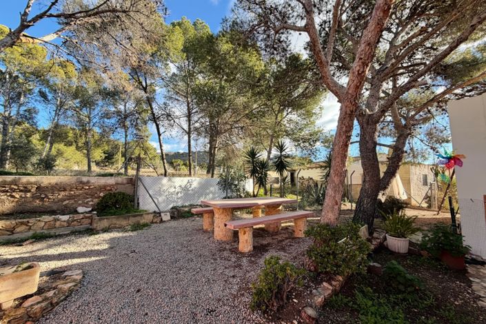 Image No.29-3 Bed Country Property for sale